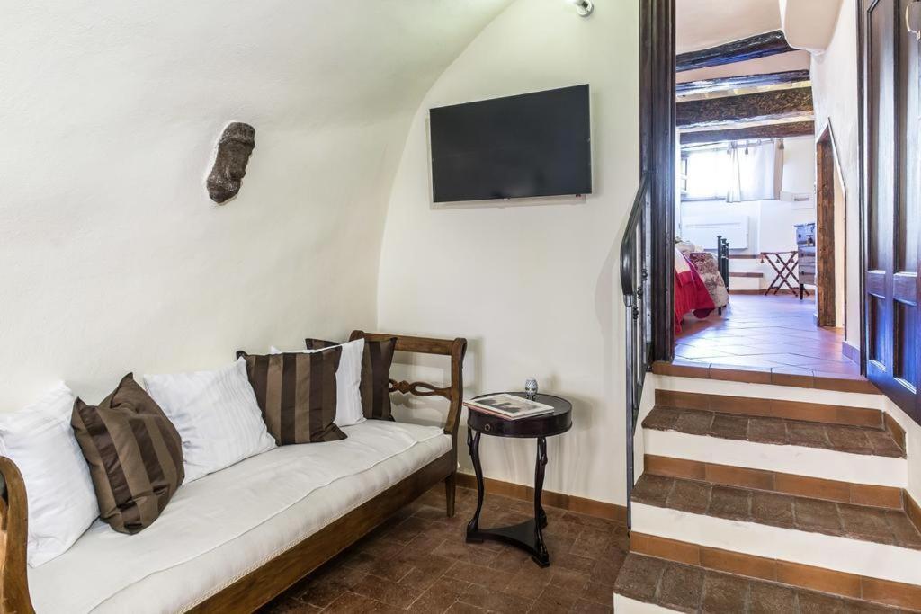 Lyon Apartment Anfiteatro Square, Lucca Exteriér fotografie